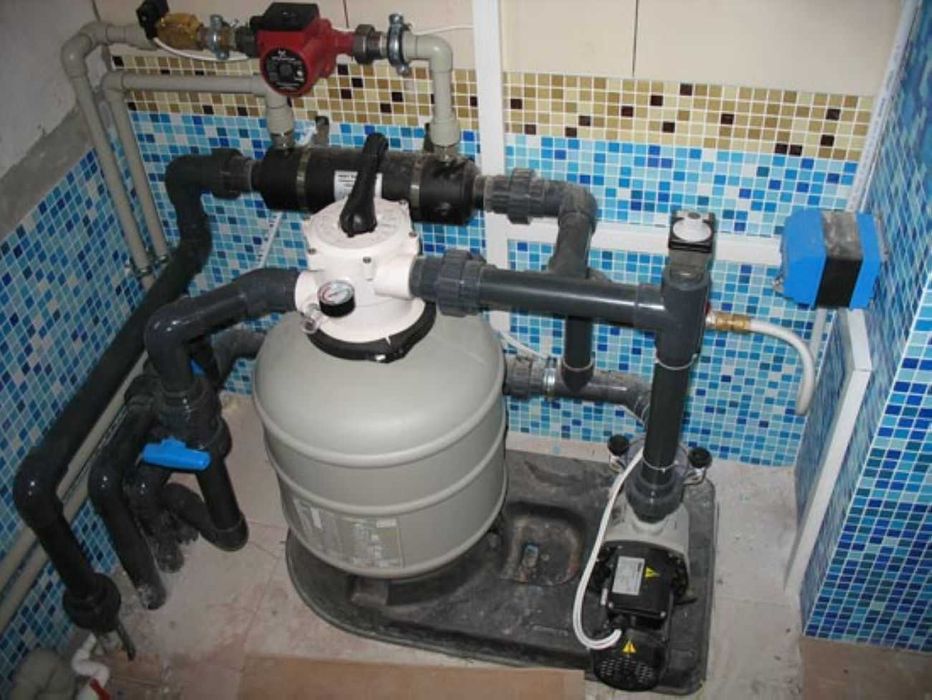 Установка  оборудования системы фильтрации для Бассейна