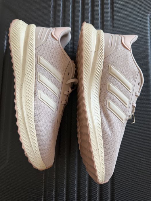 Маратонки Адидас