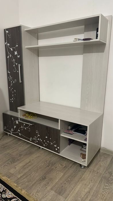 Холодильник продается