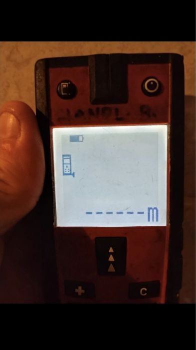 Aparat de masurat Hilti