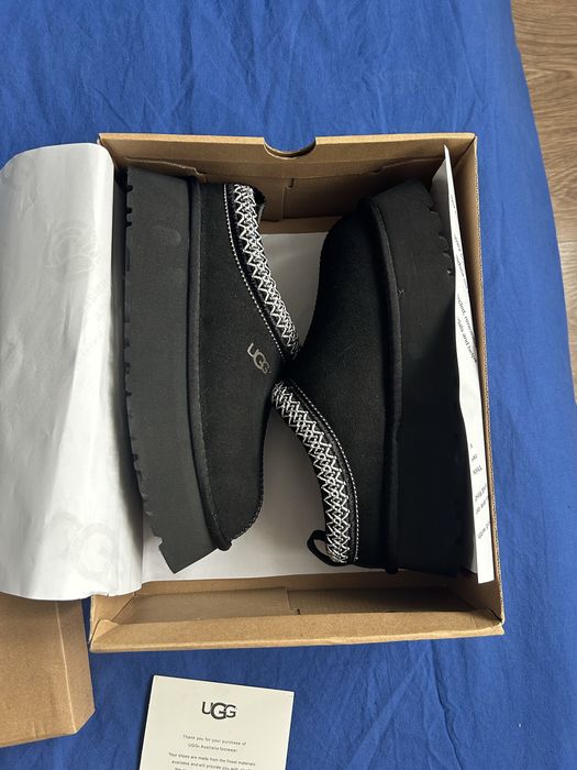 UGG Tazz masura 37 noi in cutie