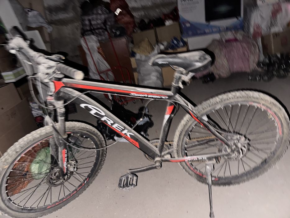 Продается красный велик