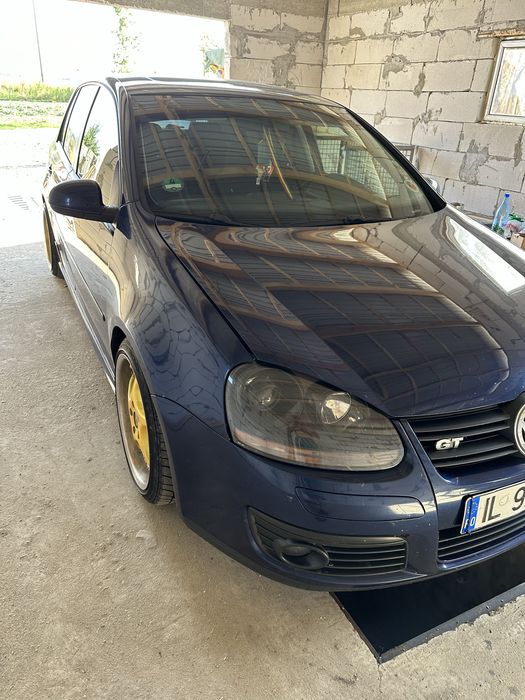 Volkswagen Golf V