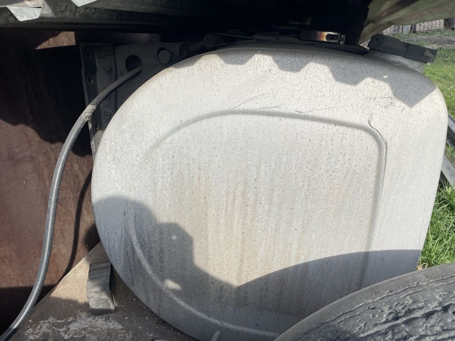 Бак Volvo, фура.