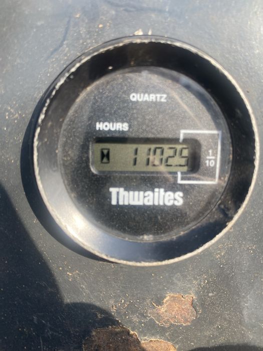 De vanzare sau da inchiriat dumper 3 T cu cuva rotative