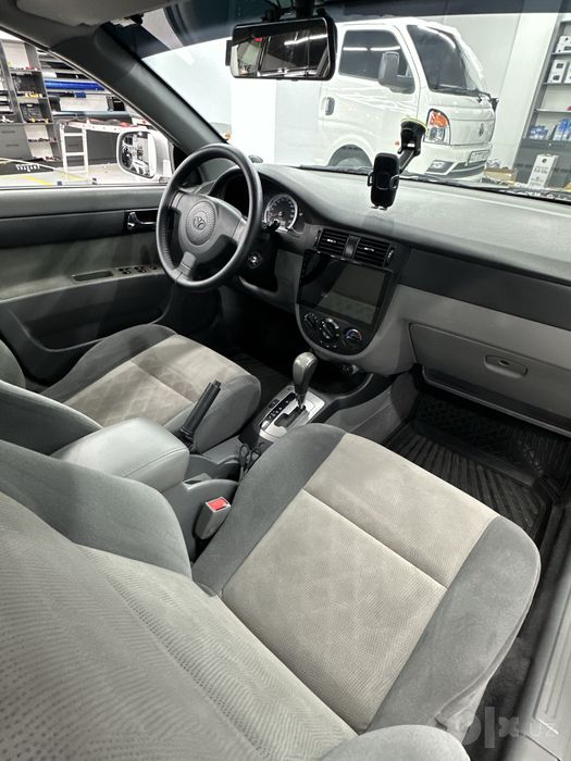 Продаеться джентра 1.6 автомат 2014 год. Пробег 29.000