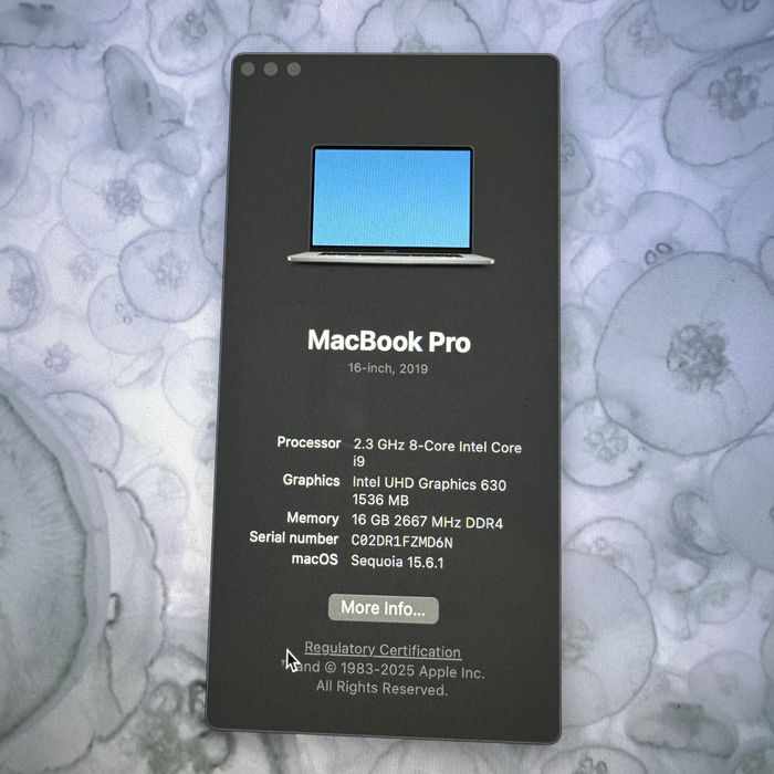 MacBook Pro 16” 2019 – i9 / 16GB / 1TB SSD + чанта и зарядно
