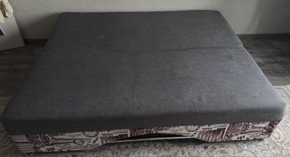 Продам Диван, торг есть