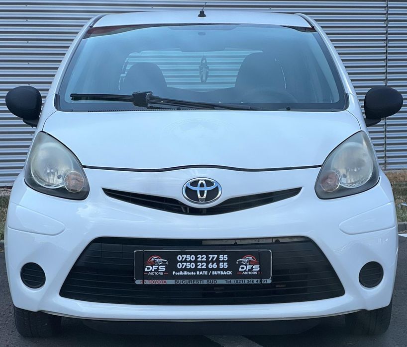 Vand Toyota Aygo 1.0 Benzina fabricatie 2014 Euro 5 impecabila urgent