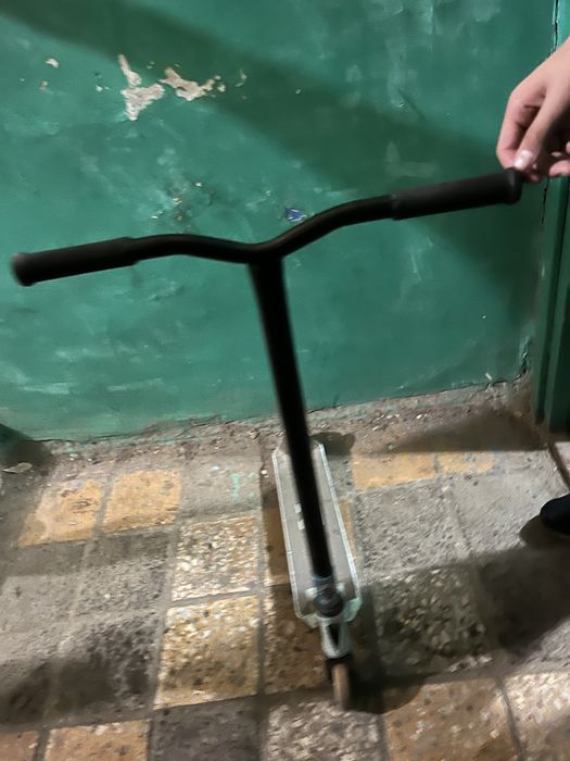 Самокат трюковой