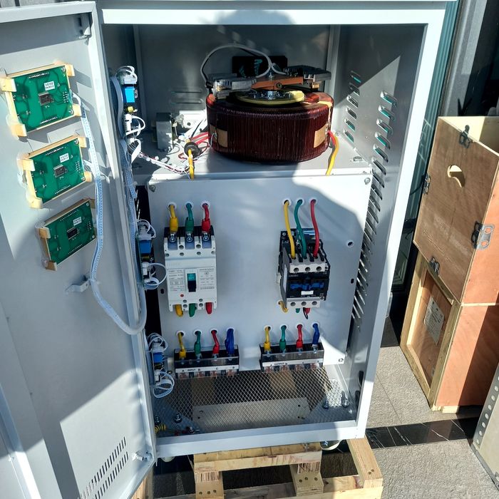 Стаблизатор напряжения 3 фазы