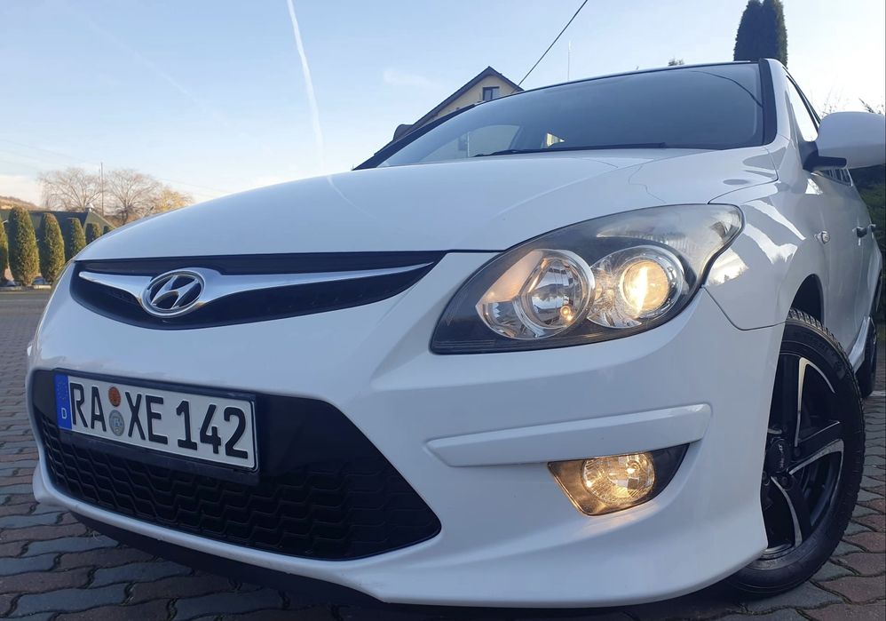 HYUNDAI i30 2011 — imagine 21
