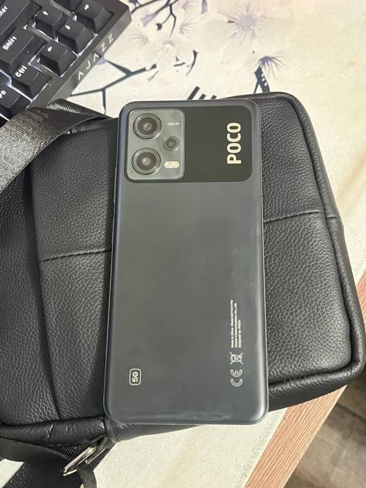 Продам телефон Поко x5 5g