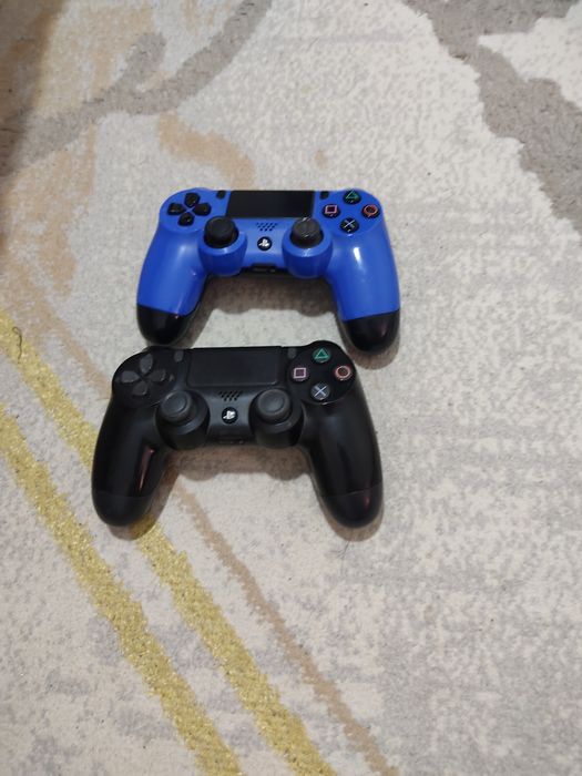 ПРОДАЕТСЯ Playstation 4 Slim 500gb