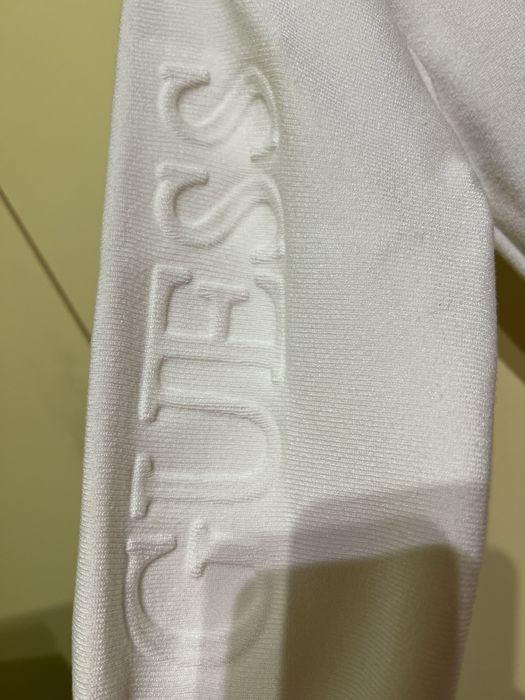 Бяла рокля Guess бандажна - НОВА!!