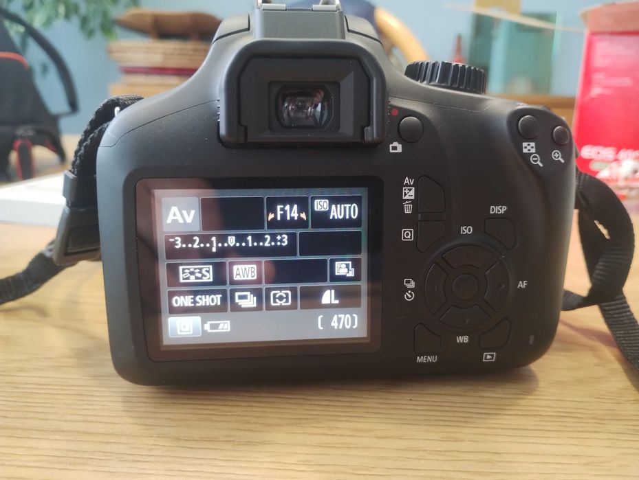 canon EOS 4000 D 170 €