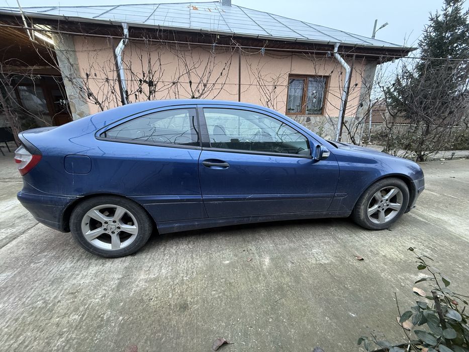 Mercedes C220 Coupe 2006 150CP