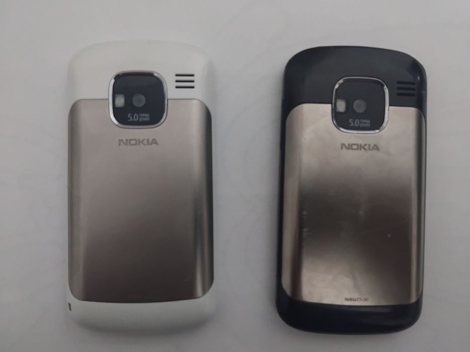 Nokia e5 în stare bună