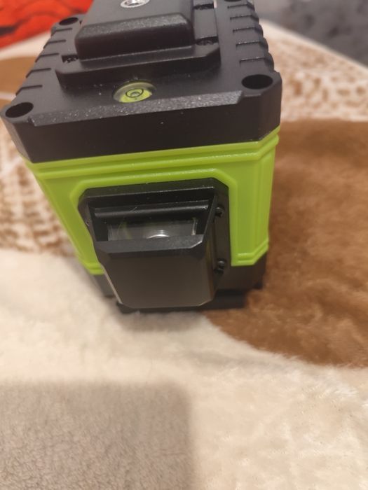 Laser de nivel 4D Nou cu 16 linii,4 fascicule până la 30 de metri