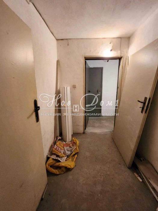 Продава се Тристаен апартамент в София, Хладилника - 115 кв.м за 3783 €/кв.м - Снимка #19