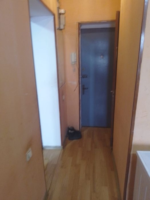 Продам 1а ком Володарского