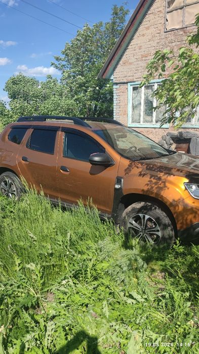 Автомобиль Рено Дастер