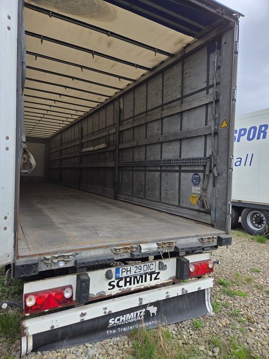 Semiremorca Schmitz Cargobul