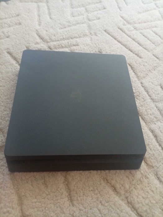Плейстейшън 4, PS4