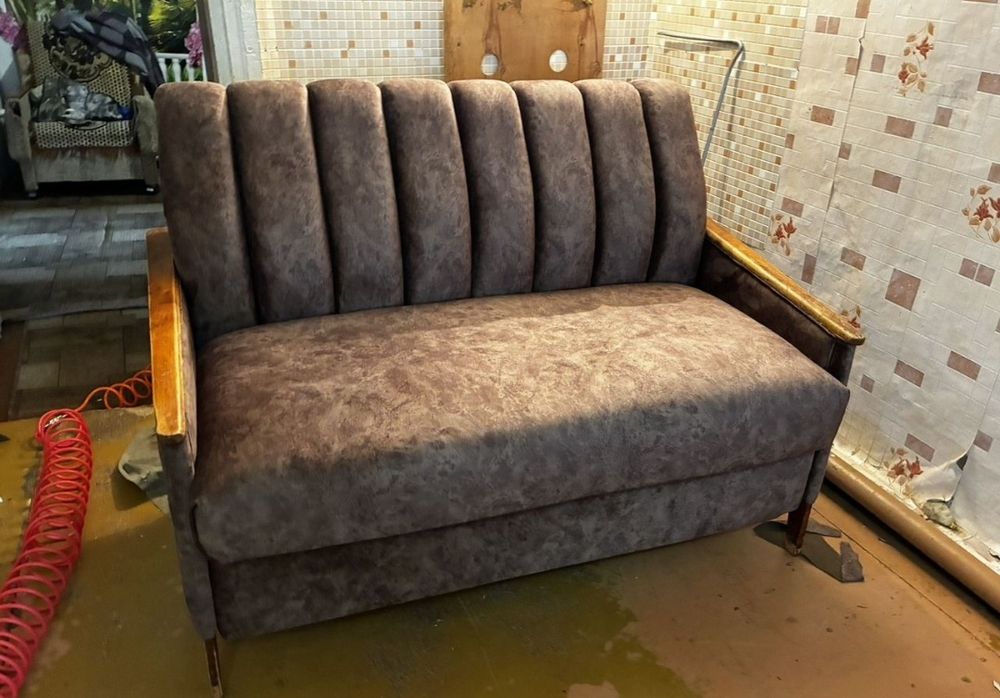 Реставрация мягкой мебели Обивка Ремонт мебели