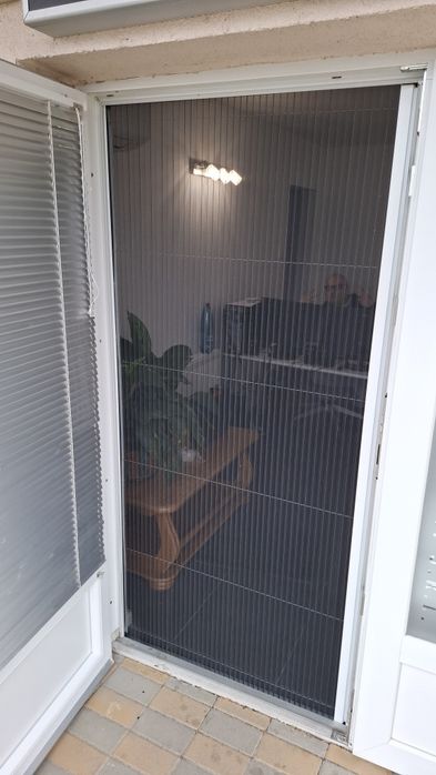 plase impotriva insectelor