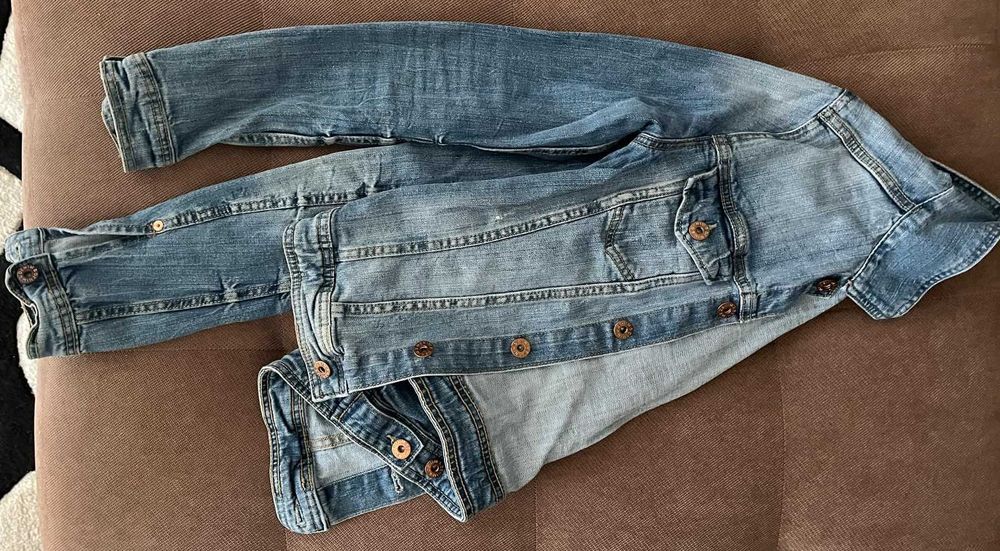 Дамско дънково яке