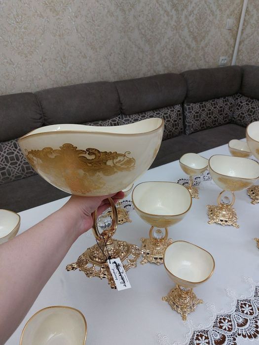 Chinni idish aredaga kunlik haftali cheklanmagan soni 40litir samovar