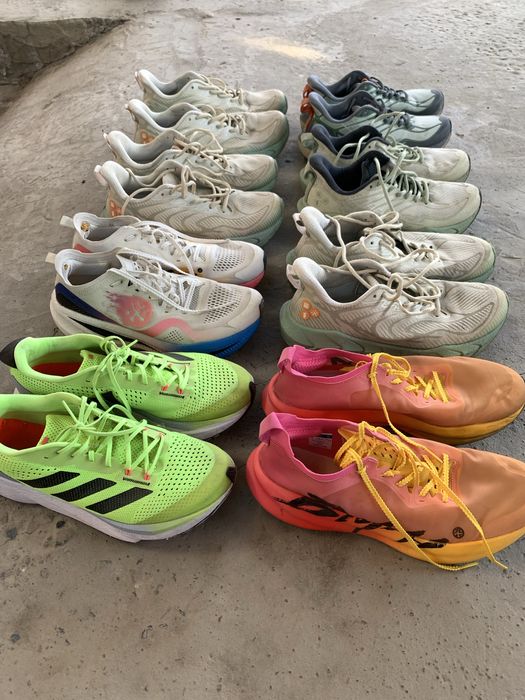 Продам беговые кроссовки