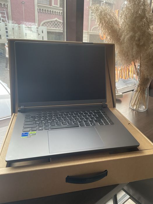 Asus ROG Strix G16 1 Tb