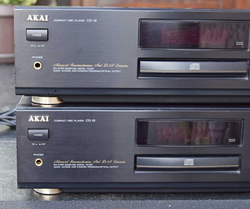 CD Player Akai CD-19