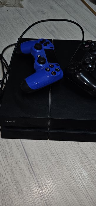 Приставка сони  ПС4