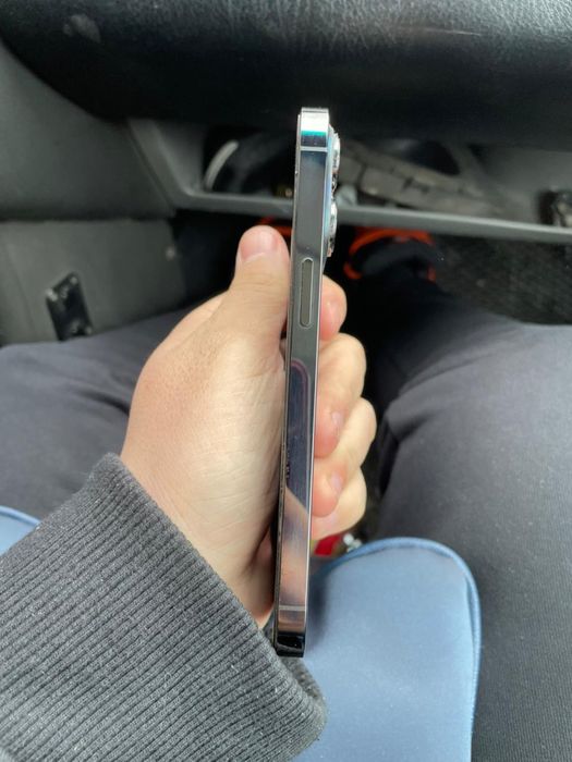 Продам iphone 13про