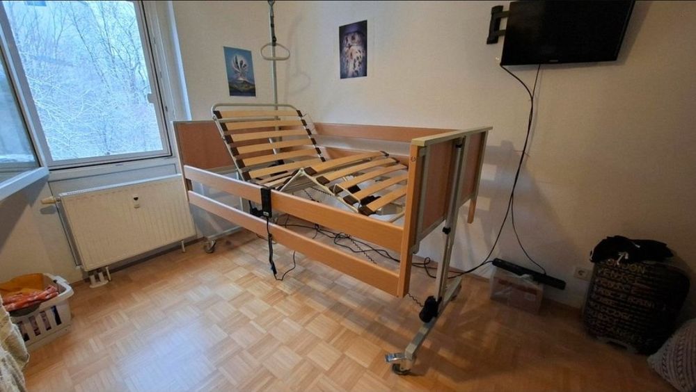 Pat spital sau persoane cu mobilitate redusă