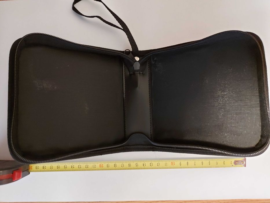 Gentuta cu fermoar pentru aparate foto, MP4, telefoane etc