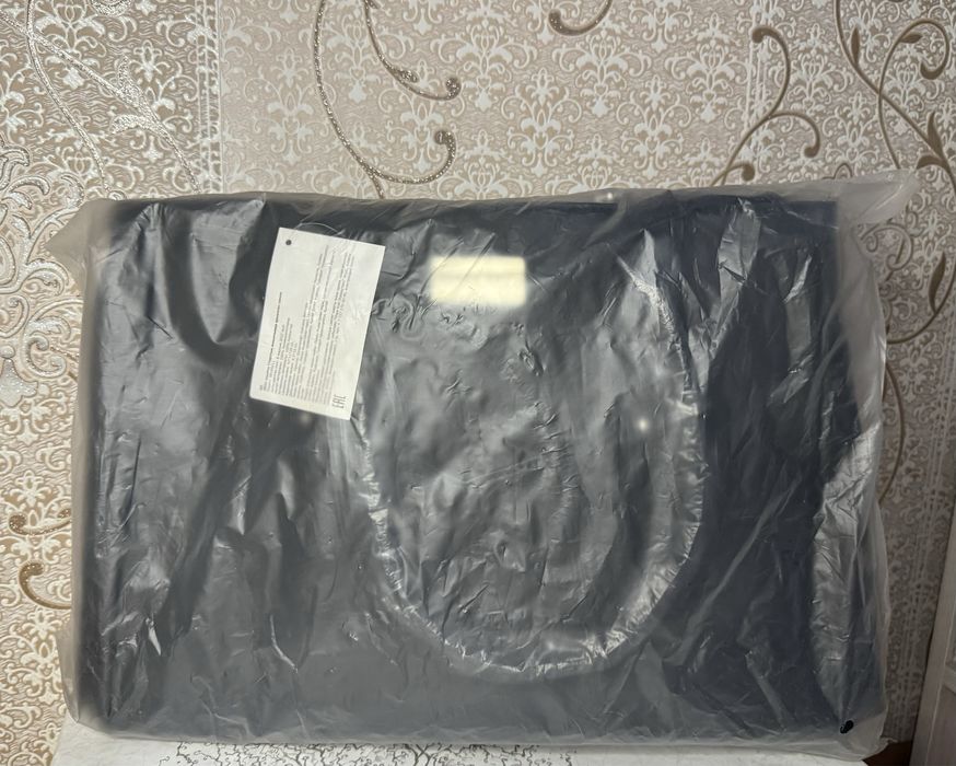 Сумка-тоут от бренда Mary Kay