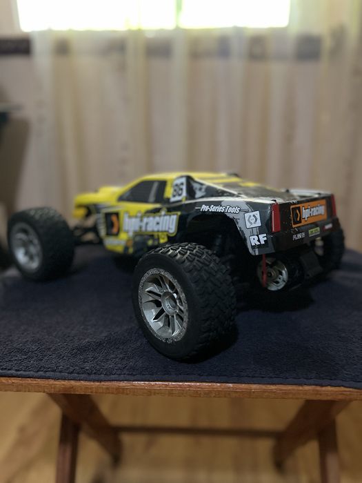 Vând Automodel RC Hpi Jumpshot