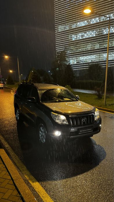 Прокат авто. Прокат машин. Авто в аренду. Автопарк Алматы