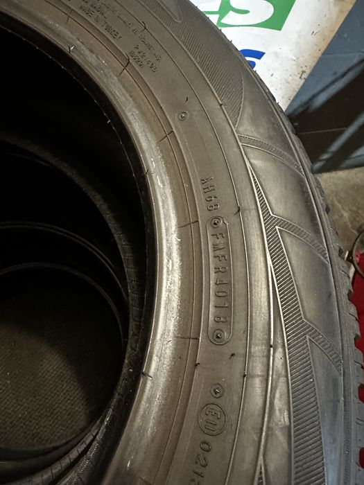 235/55 R17 103V XL - Falken Eurowinter HS01  M+S Oferta