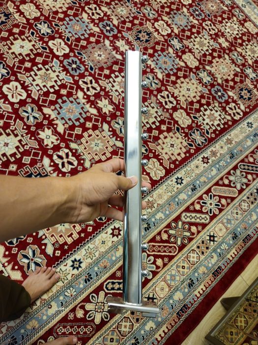 Настенные вешалки