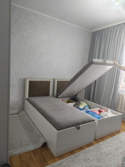 Кровать 2шт 180*80