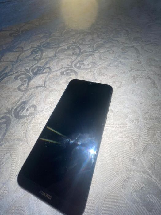 Телефон продаю .