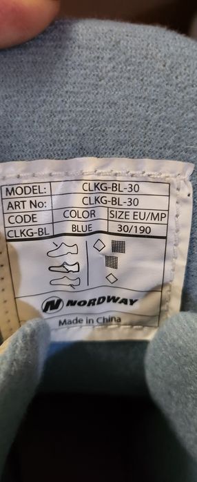 Продам коньки детские