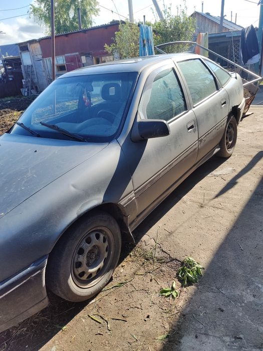 На запчасти  машину не дорого