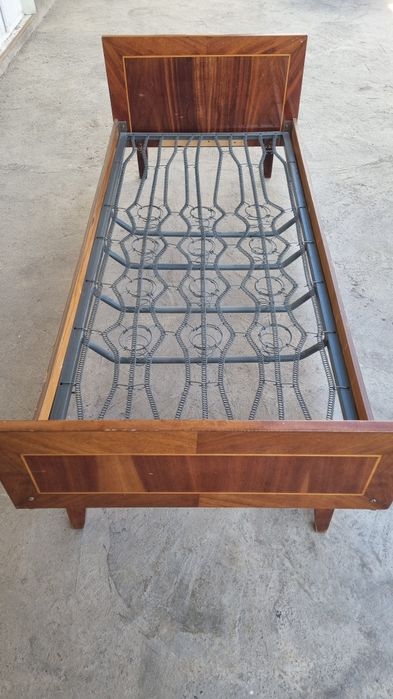 Продаётся кровать