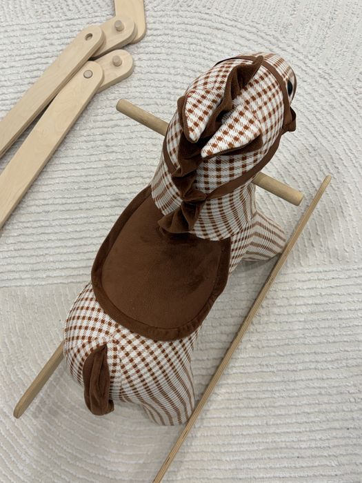 Лошадка качалка